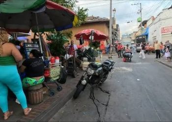 Un artefacto en pleno barrio.